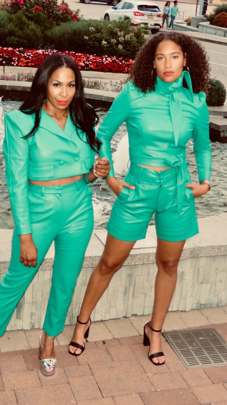 Vegan Leather Straight Leg Pant Kelly Green